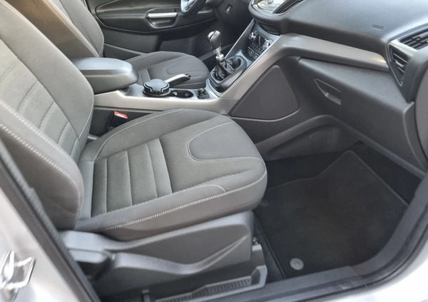 Ford Kuga cena 63900 przebieg: 86200, rok produkcji 2016 z Niepołomice małe 631